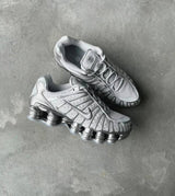 NIKKE SHOX TL GREY METALLIC SILVER