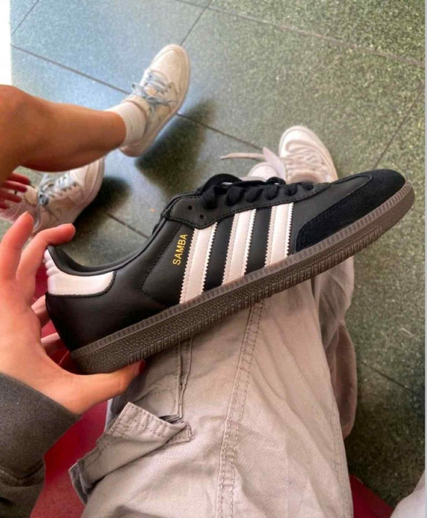 Addidas samba black white