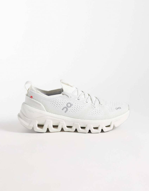 On Running Cloud X Tempo Men Ivory Ice