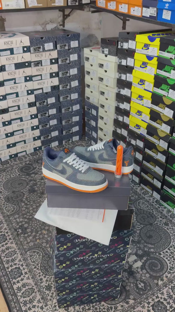 NIK.E AIRFORCE 1 LOW KOBE BRYANT PROTO DENIM