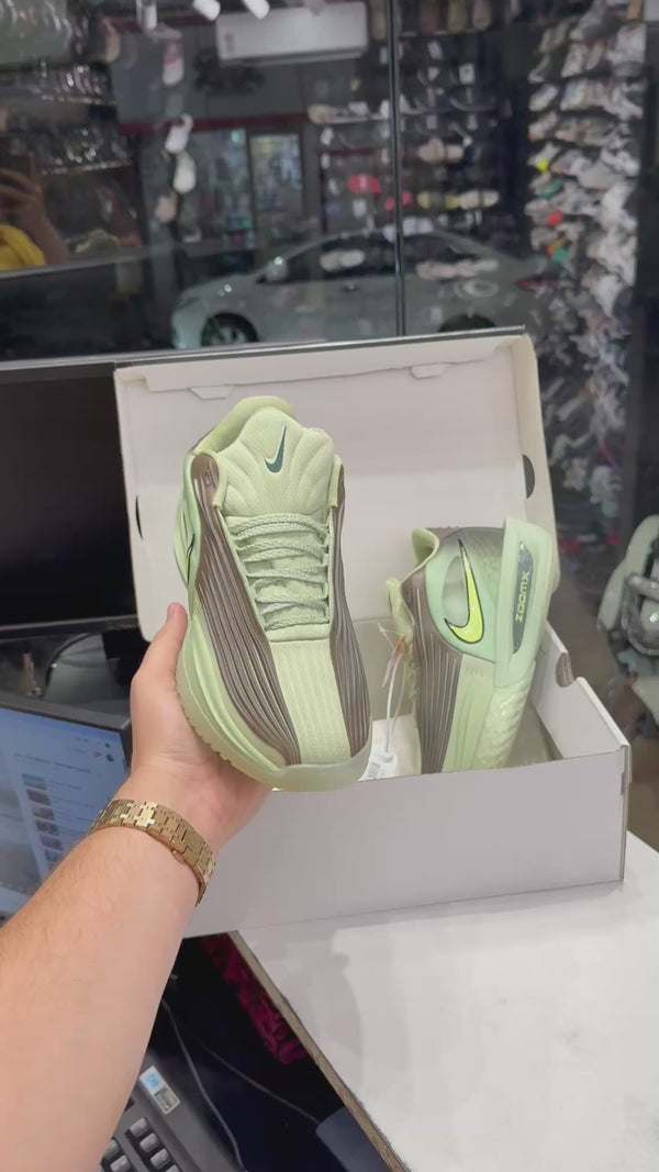 NIK.E AIR ZOOM GT CUT 3 TURBO HONEYDEW BARELY VOLT