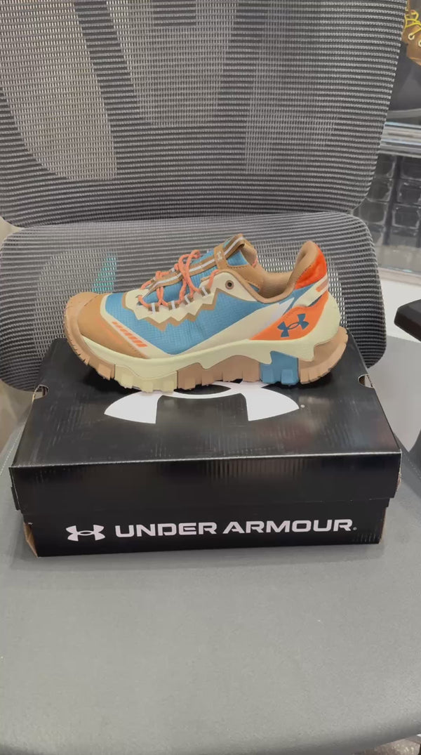 Under Armou.r Athletic Hiking Brown Blue