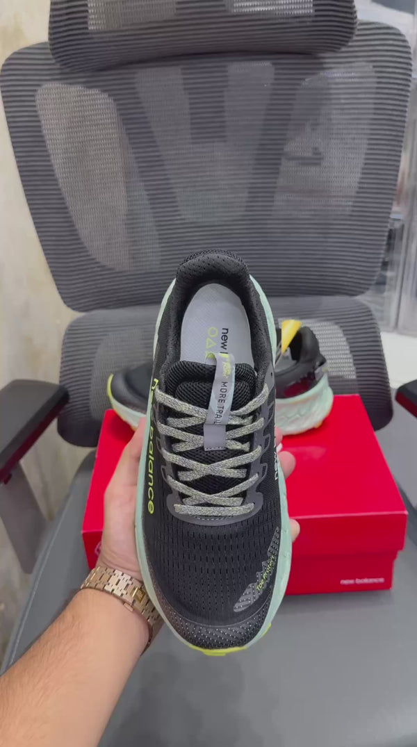 New Balanc.e Fresh Foam X More Trail v3 Black Green