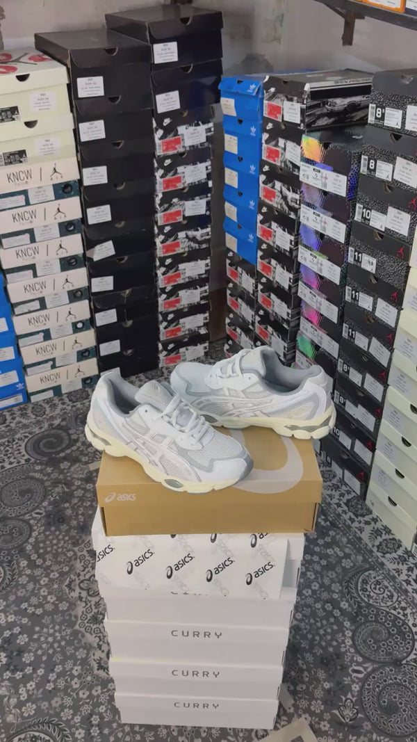 ASIC.S GEL NYC 2055 GREY WHITE