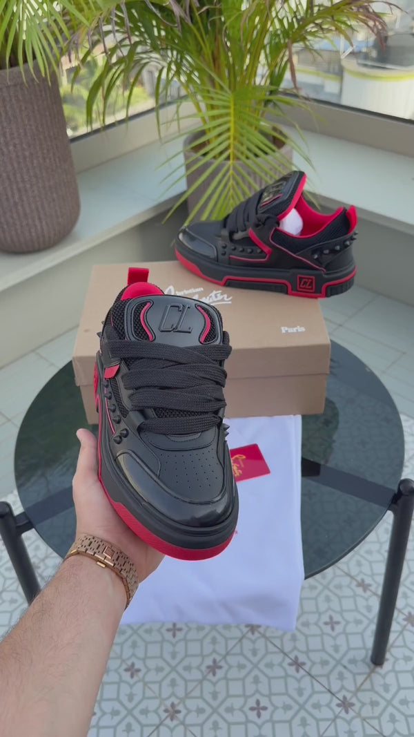 CHRIISTIAN LOUBOUTIINN ASTROSKATE RED