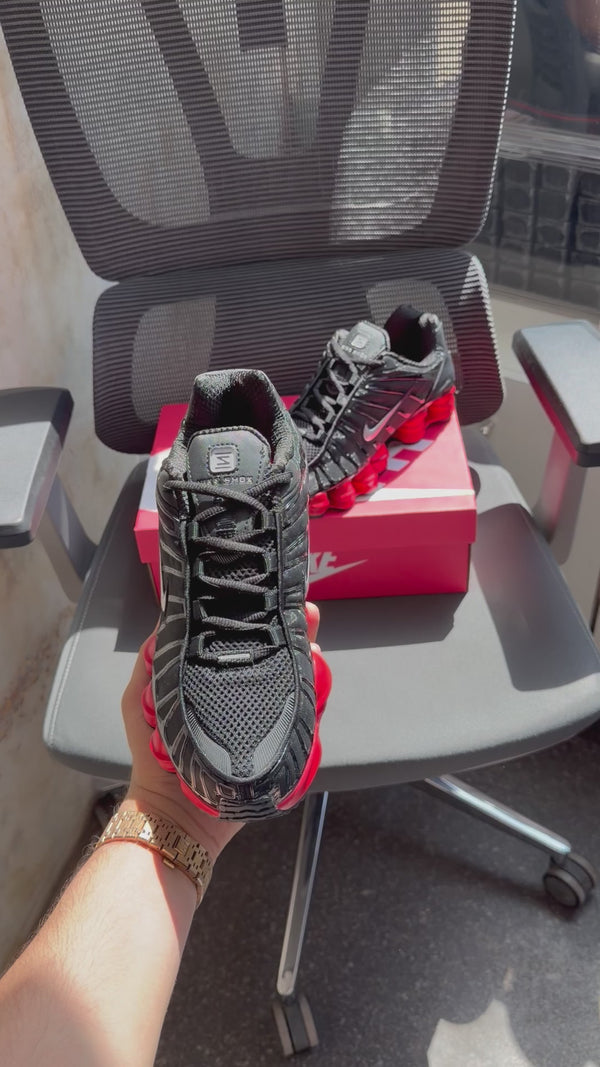 NIK.E AIRMAX SHOX TL SKEPTA