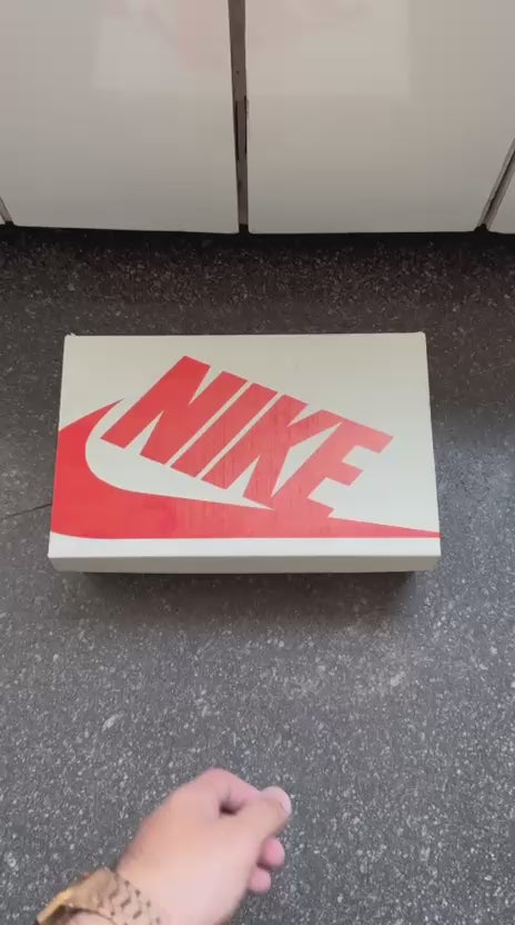 NIK.E AIRFORCE 1 LOW X GUCC.I WHITEGREY