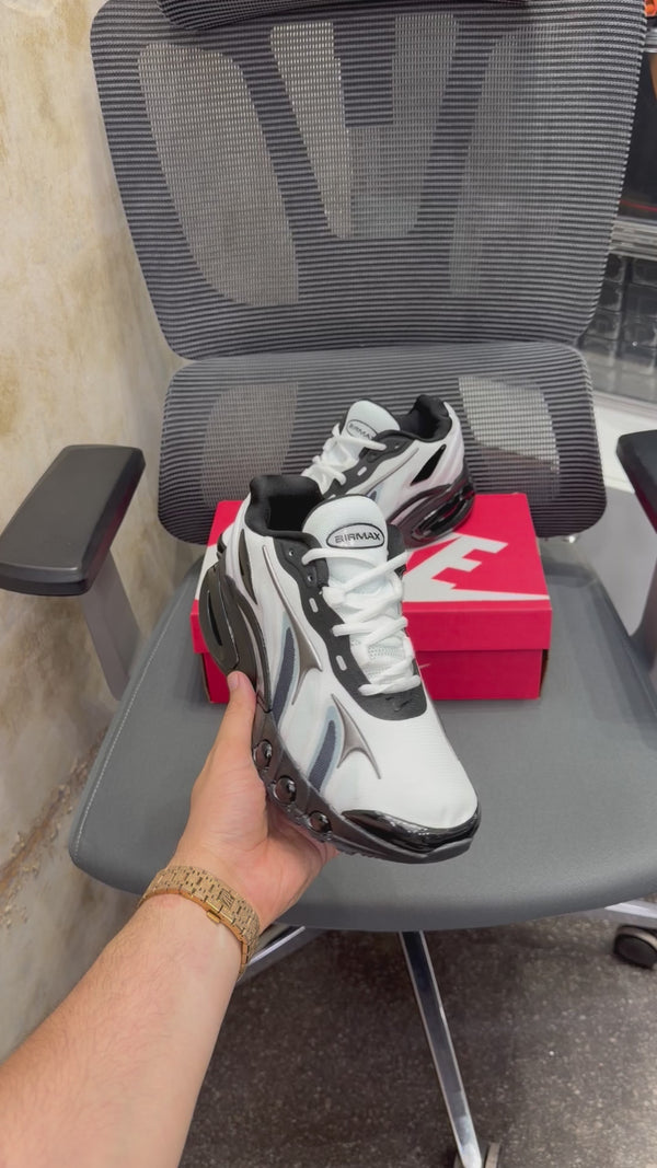 Nik.e Air Max DN 3