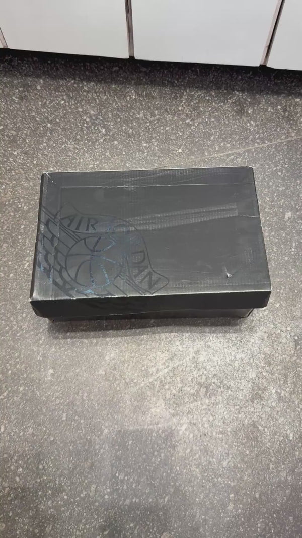 NIK.E AIR JORDAN 1 LOW SE MEDIUM GREY COOL