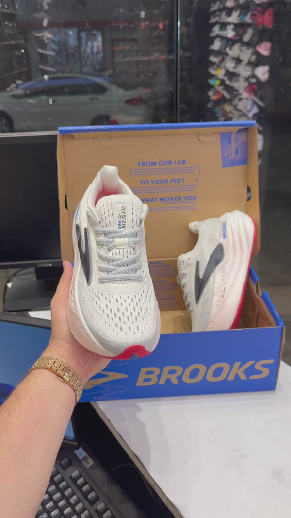 Brooks Glceerin Max Running Red Sole